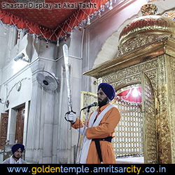 shastar display at akal takht